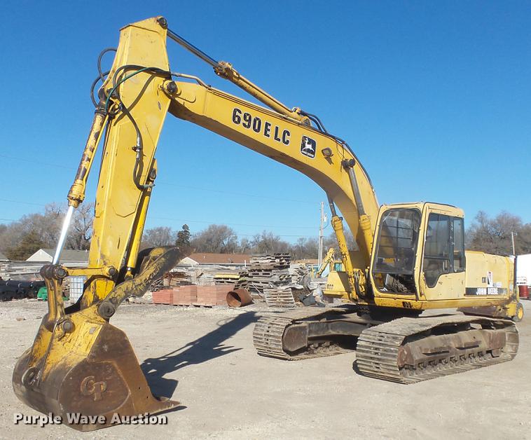 image for item DG2809 John Deere 690E LC excavator