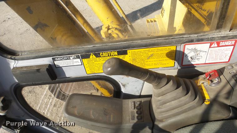 image for item DG2809 John Deere 690E LC excavator