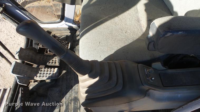 image for item DG2809 John Deere 690E LC excavator