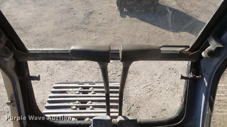 image for item DG2809 John Deere 690E LC excavator