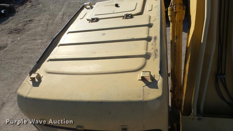 image for item DG2809 John Deere 690E LC excavator