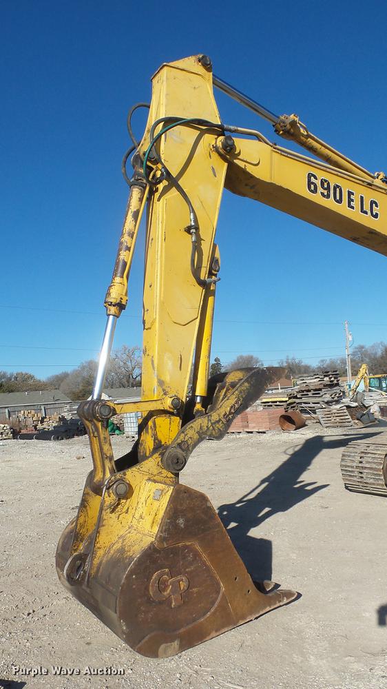 image for item DG2809 John Deere 690E LC excavator