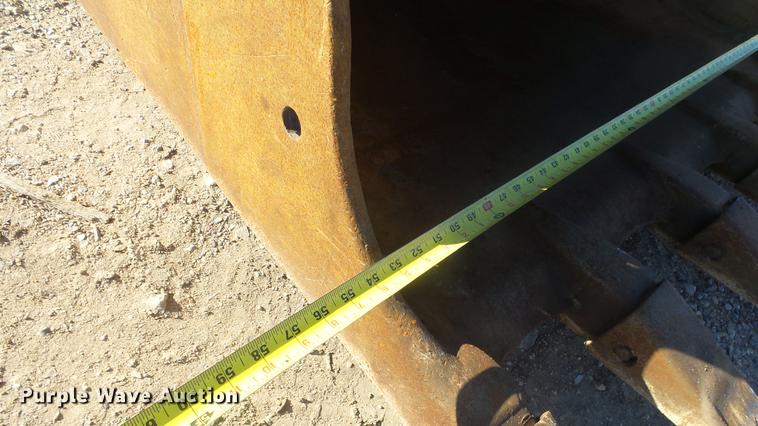 image for item DG2809 John Deere 690E LC excavator