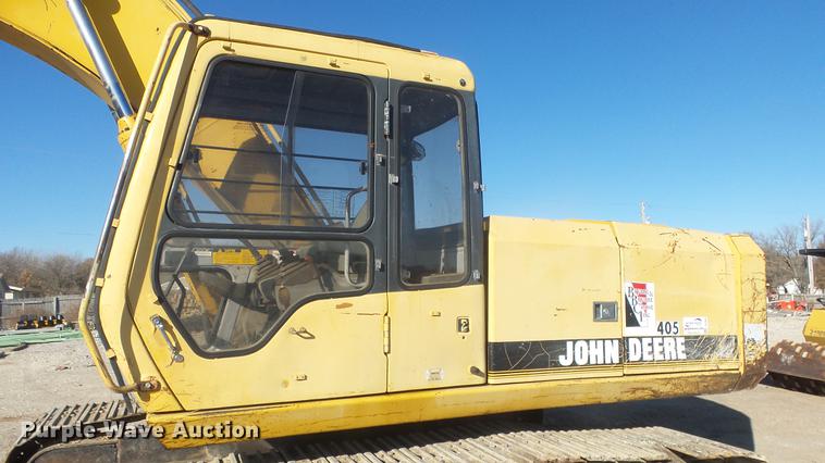 image for item DG2809 John Deere 690E LC excavator