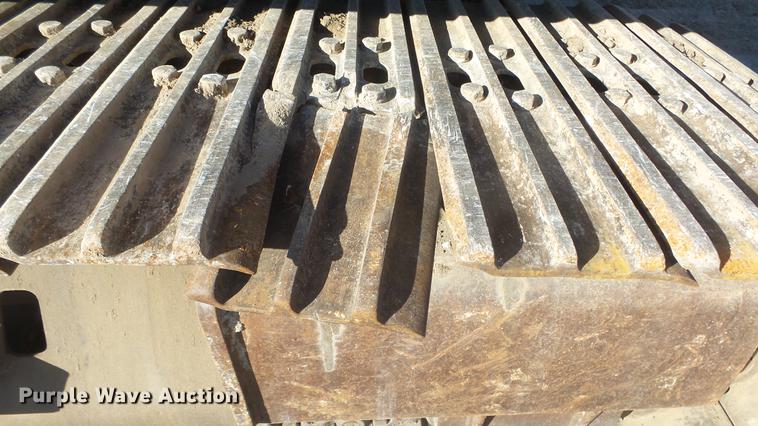 image for item DG2809 John Deere 690E LC excavator