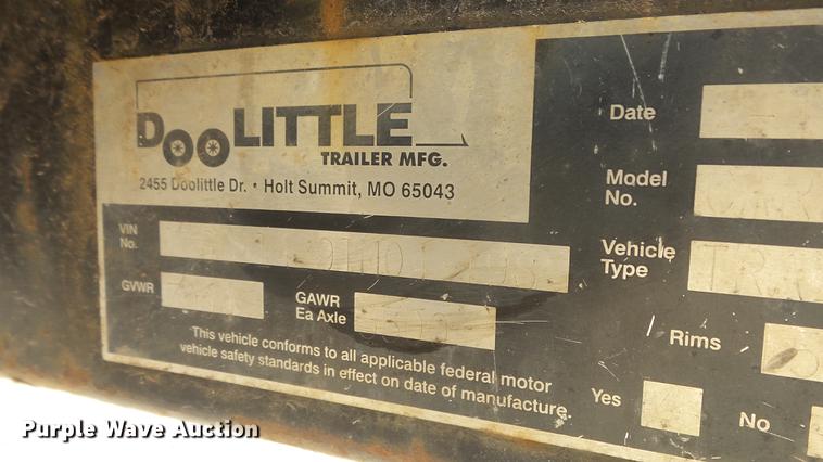 image for item DG2820 2001 Doolittle enclosed cargo trailer