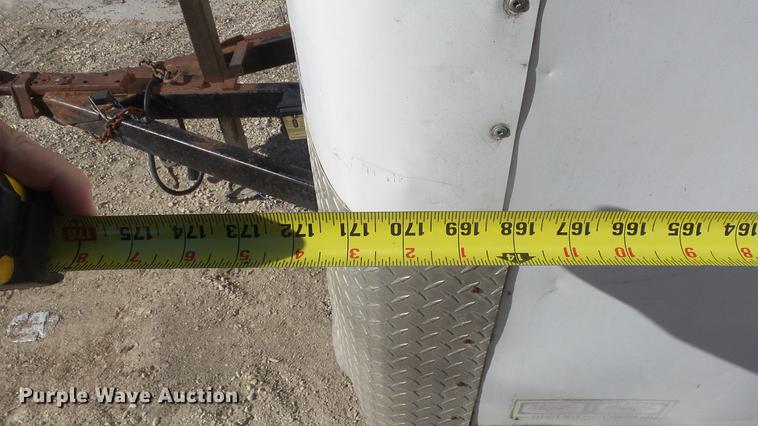 image for item DG2820 2001 Doolittle enclosed cargo trailer