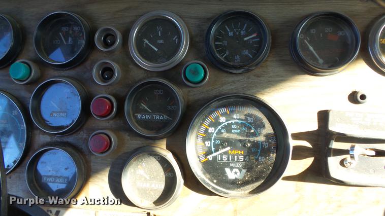 image for item DG2840 1985 Western Star 4900 crane truck