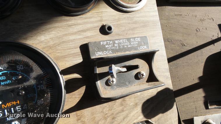 image for item DG2840 1985 Western Star 4900 crane truck