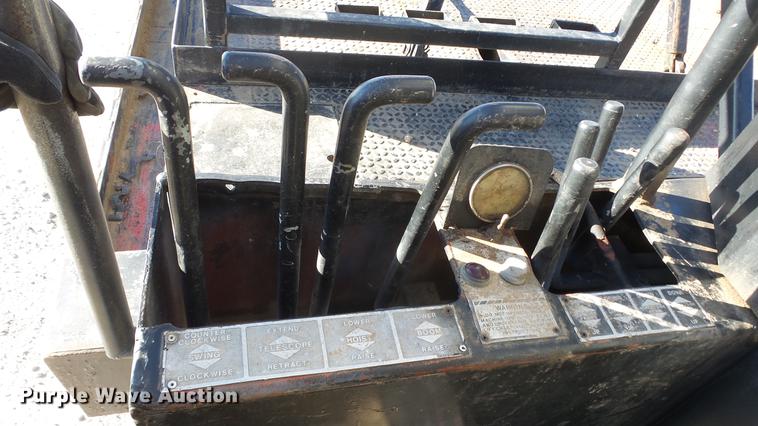 image for item DG2840 1985 Western Star 4900 crane truck