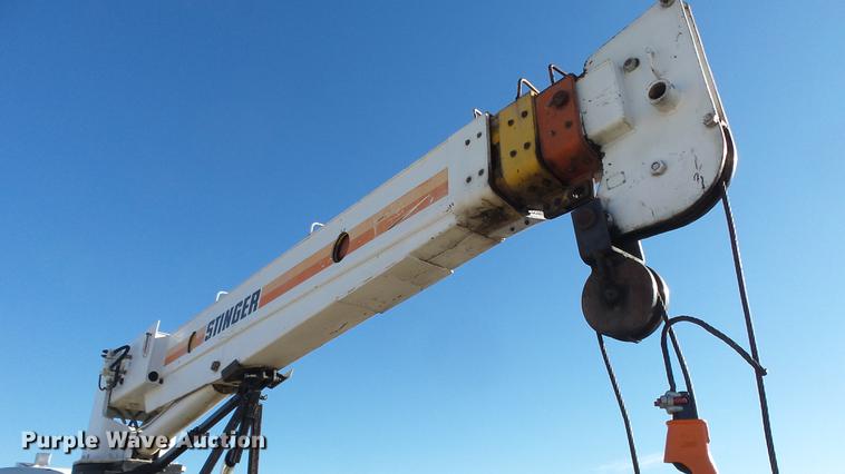 image for item DG2840 1985 Western Star 4900 crane truck