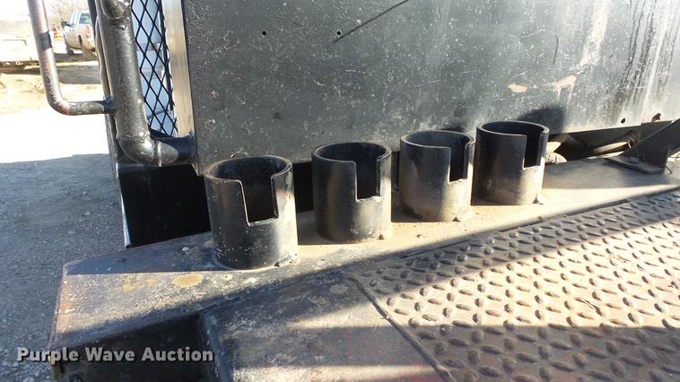 image for item DG2840 1985 Western Star 4900 crane truck