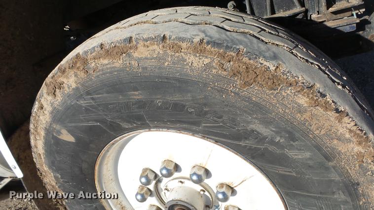 image for item DG2840 1985 Western Star 4900 crane truck