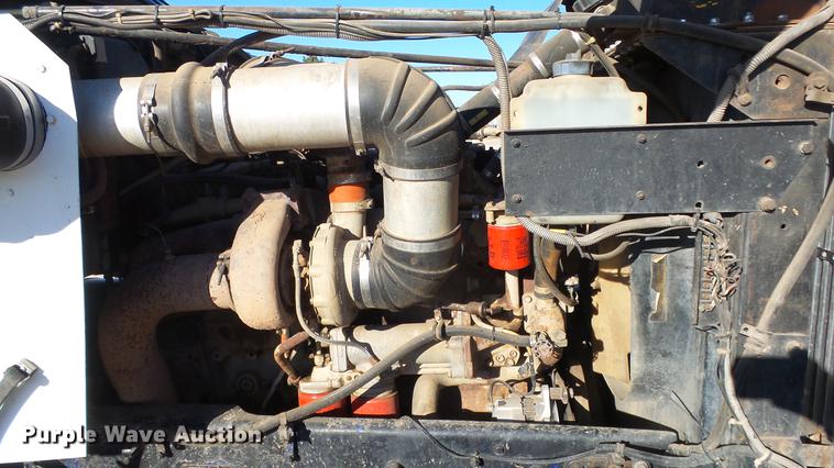 image for item DG2840 1985 Western Star 4900 crane truck