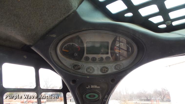 image for item DG2843 2015 Bobcat S510 skid steer