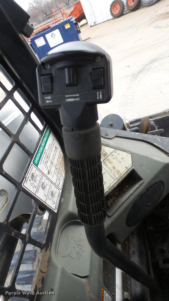 image for item DG2843 2015 Bobcat S510 skid steer