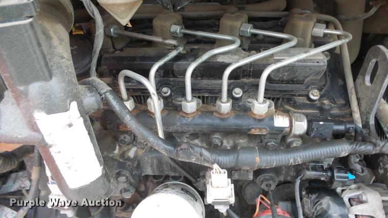 image for item DG2843 2015 Bobcat S510 skid steer