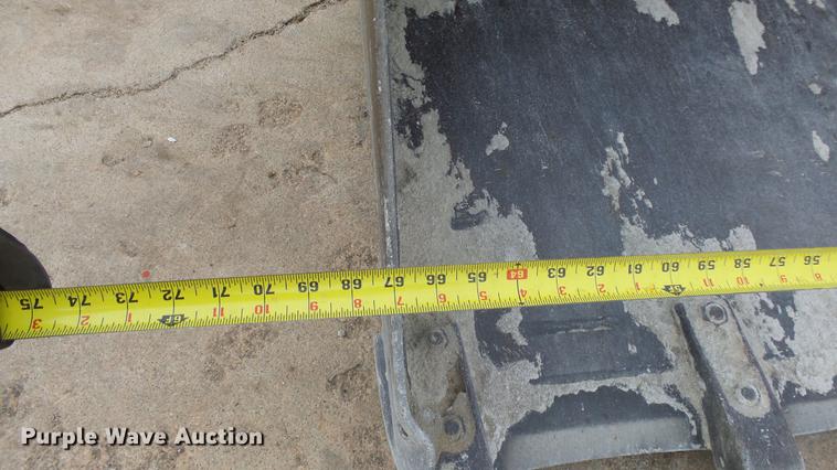 image for item DG2843 2015 Bobcat S510 skid steer