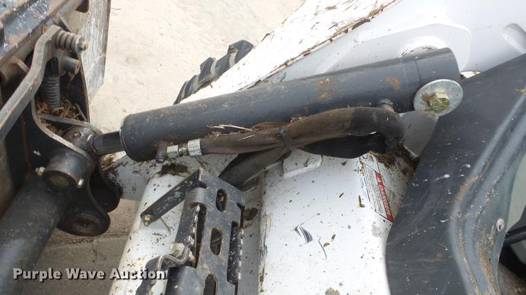 image for item DG2843 2015 Bobcat S510 skid steer