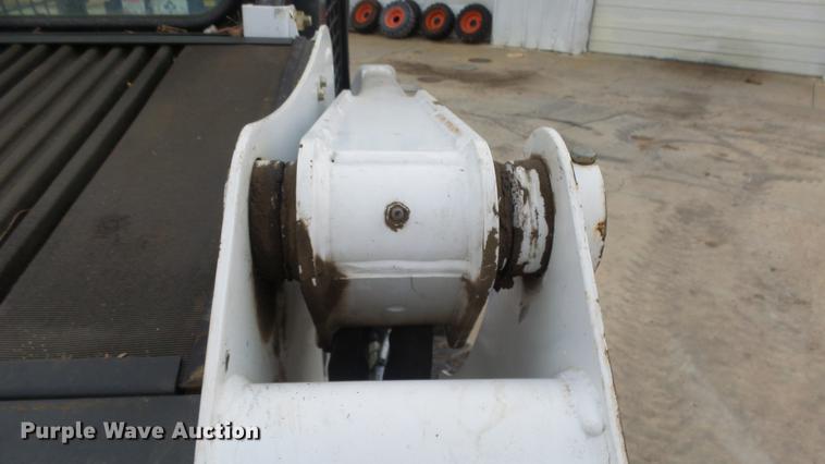 image for item DG2843 2015 Bobcat S510 skid steer