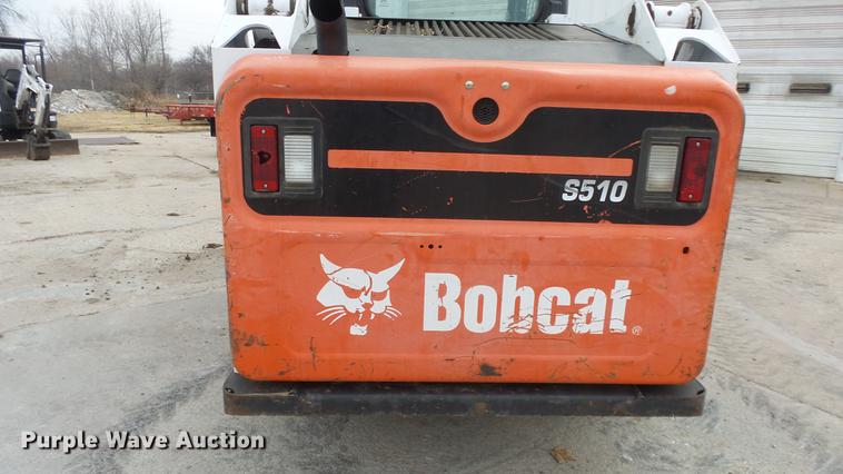 image for item DG2843 2015 Bobcat S510 skid steer