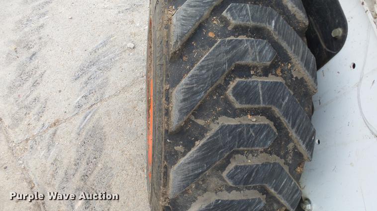 image for item DG2843 2015 Bobcat S510 skid steer