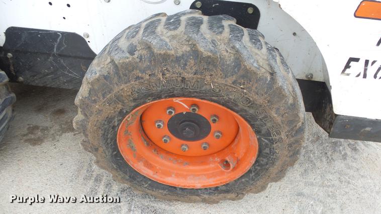 image for item DG2843 2015 Bobcat S510 skid steer