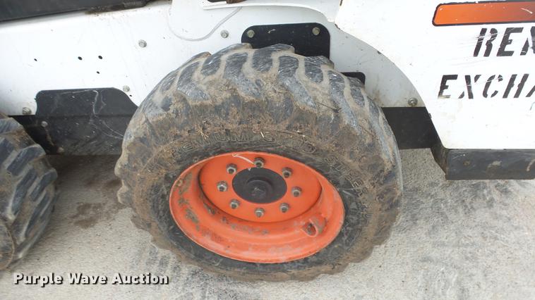 image for item DG2843 2015 Bobcat S510 skid steer