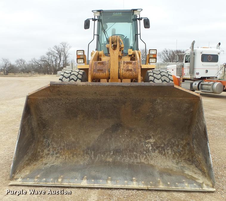image for item DG2862 2000 Case 821C XR wheel loader
