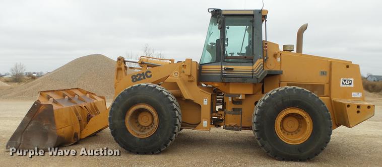 image for item DG2862 2000 Case 821C XR wheel loader