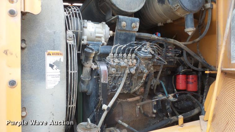 image for item DG2862 2000 Case 821C XR wheel loader