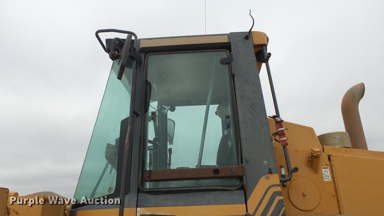 image for item DG2862 2000 Case 821C XR wheel loader