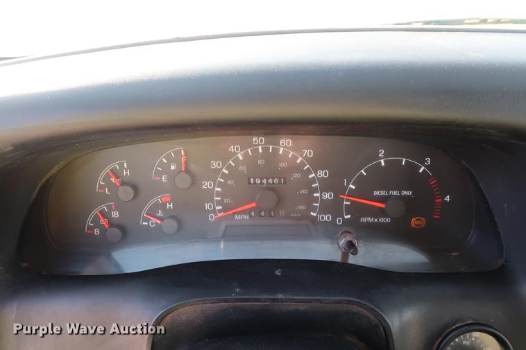 image for item DG3251 2005 Ford F750 Crew Cab flatbed truck