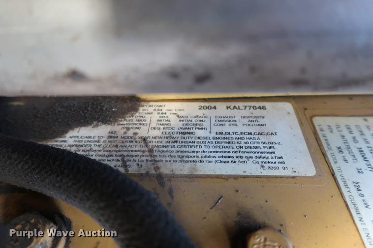 image for item DG3251 2005 Ford F750 Crew Cab flatbed truck