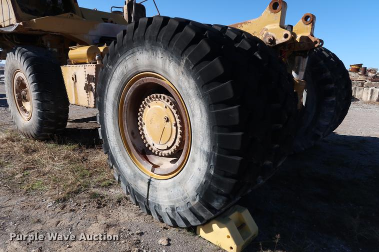 image for item DG3252 1996 Caterpillar 773D haul truck