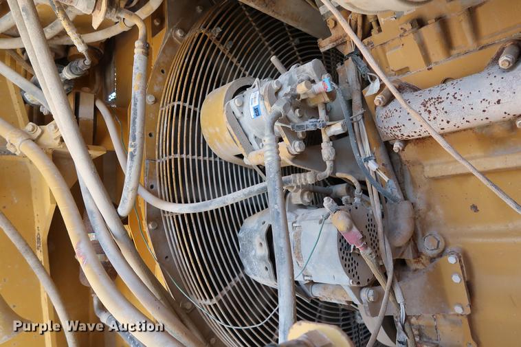 image for item DG3253 1999 Caterpillar 773D haul truck