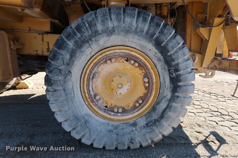 image for item DG3253 1999 Caterpillar 773D haul truck