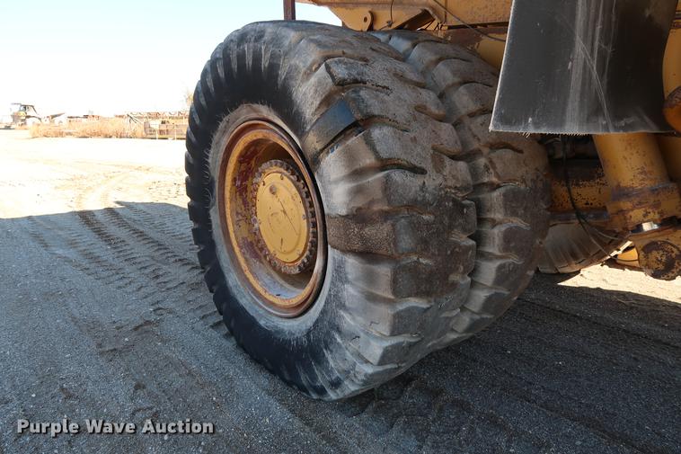 image for item DG3253 1999 Caterpillar 773D haul truck