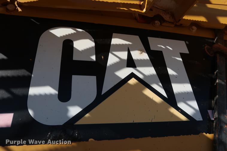 image for item DG3253 1999 Caterpillar 773D haul truck