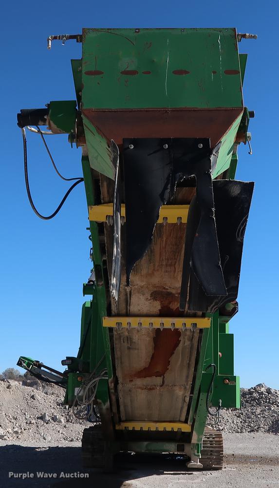 image for item DG3255 2011 McCloskey I54 crusher