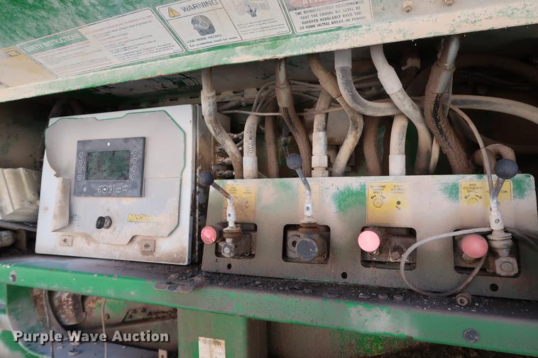 image for item DG3255 2011 McCloskey I54 crusher