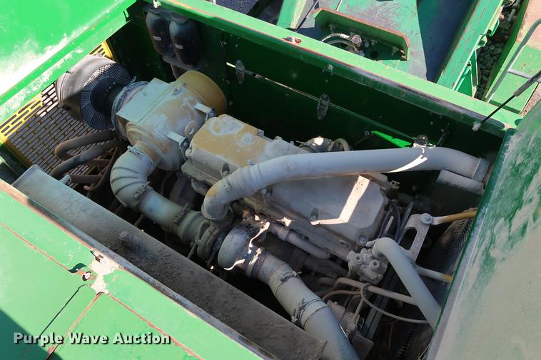 image for item DG3255 2011 McCloskey I54 crusher