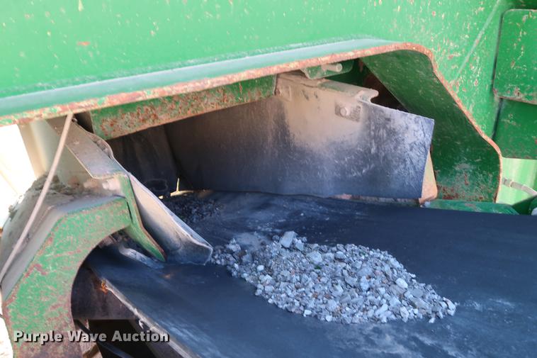 image for item DG3255 2011 McCloskey I54 crusher