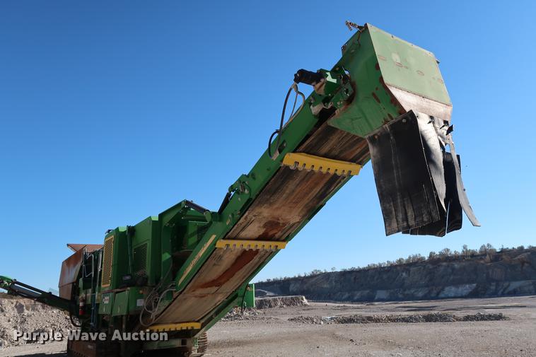 image for item DG3255 2011 McCloskey I54 crusher