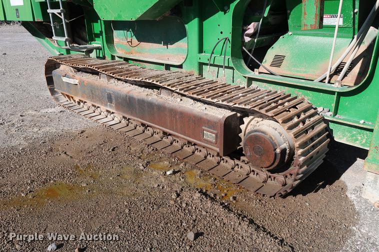 image for item DG3255 2011 McCloskey I54 crusher