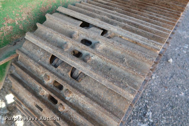 image for item DG3255 2011 McCloskey I54 crusher