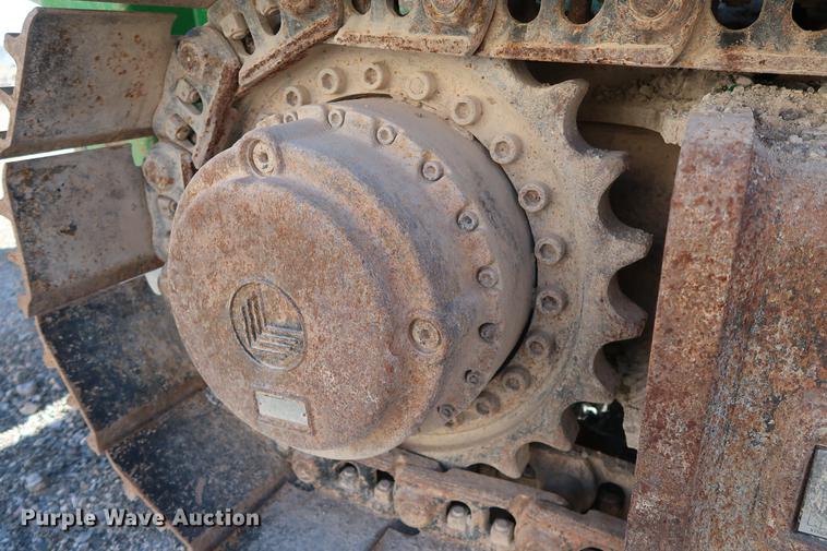 image for item DG3255 2011 McCloskey I54 crusher