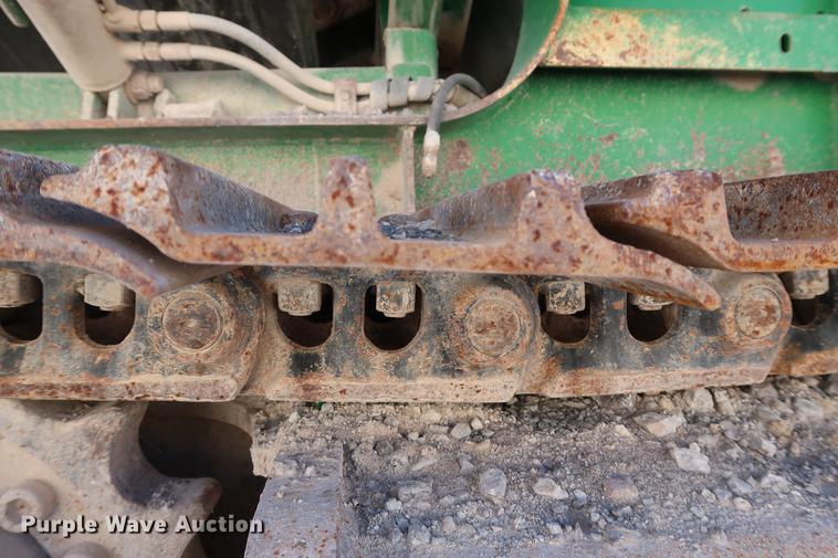 image for item DG3255 2011 McCloskey I54 crusher