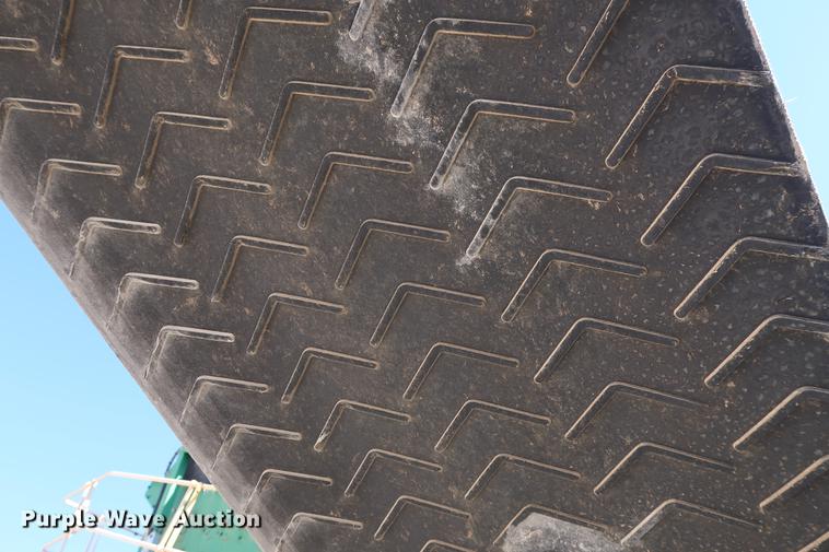 image for item DG3256 2012 McCloskey S190-3D screener