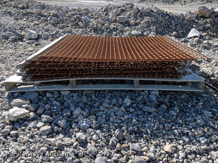 image for item DG3256 2012 McCloskey S190-3D screener